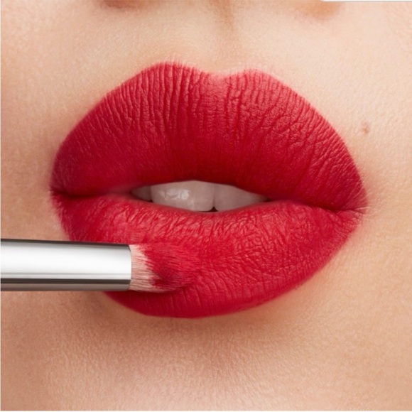 New in The Box Mac Retro Matte Lipstick 707 Ruby Woo - Picture 3 of 15